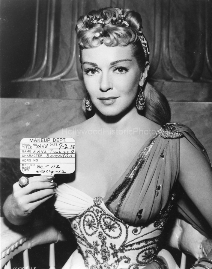 Lana Turner 1955  WM.jpg